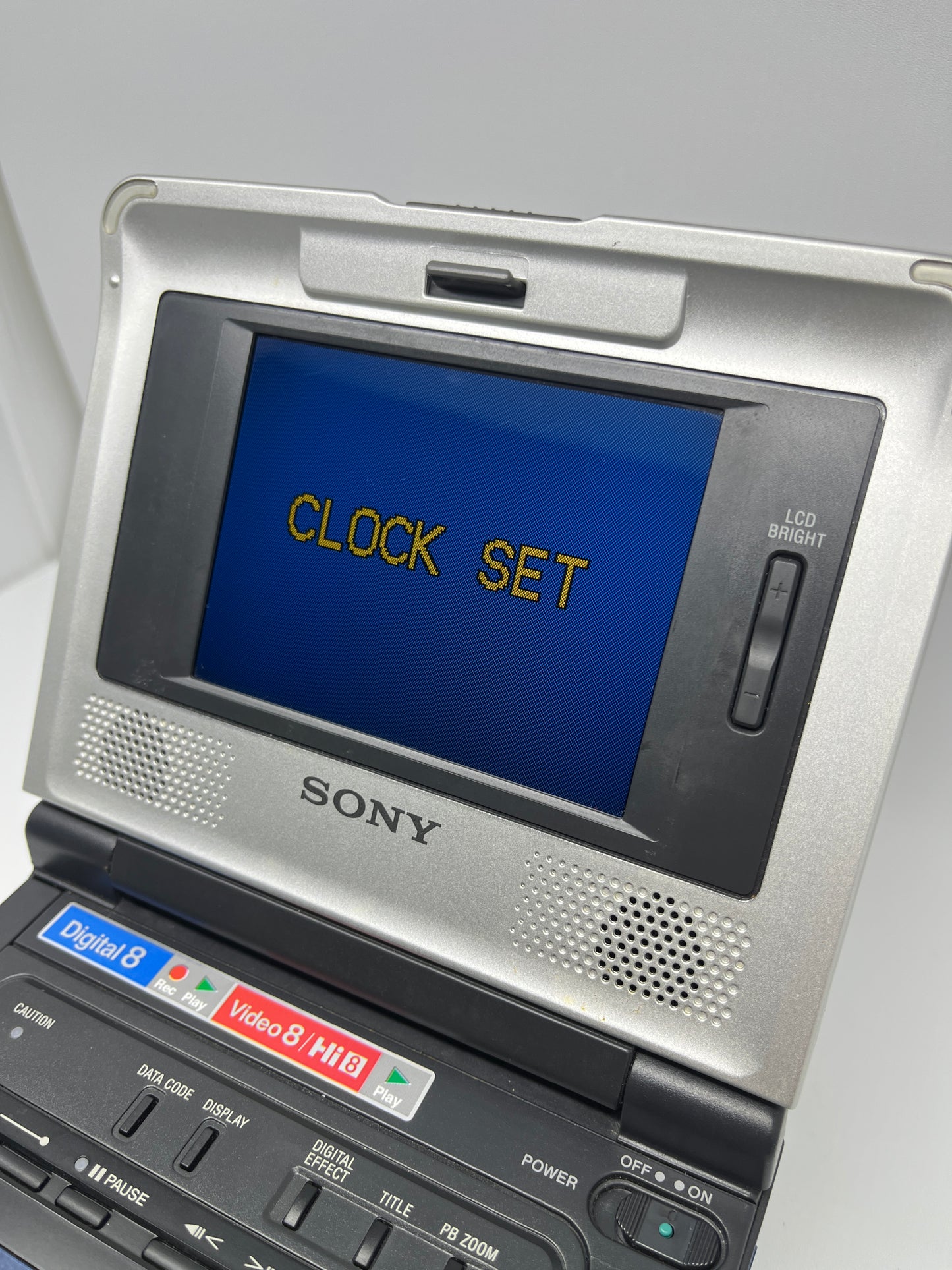 Sony GV-D800 ( Video Walkman )