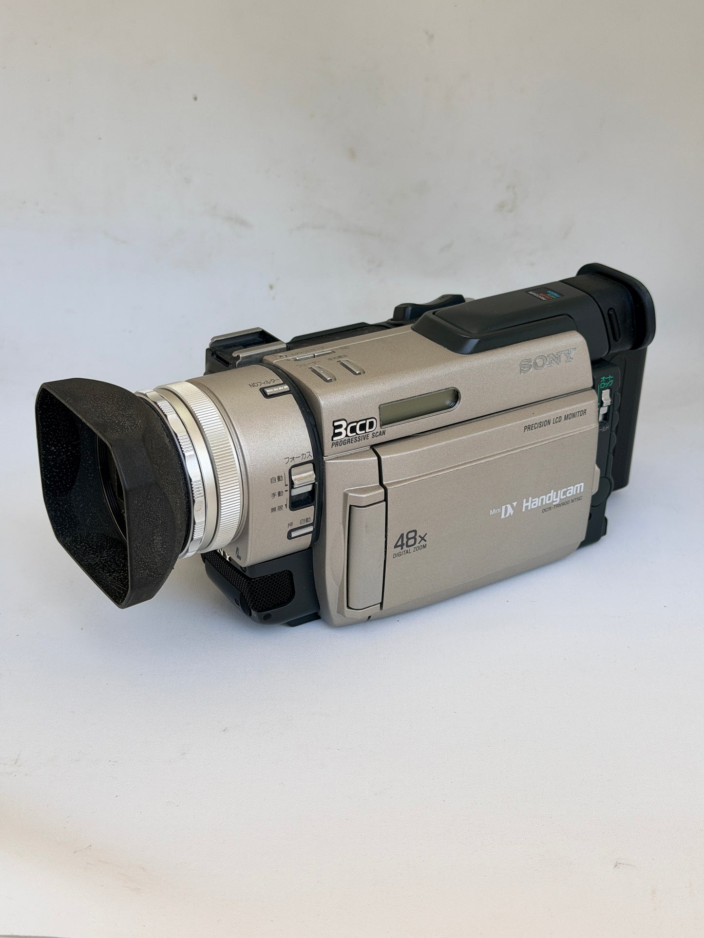 Sony TRV900 NTSC ( Japan Version )