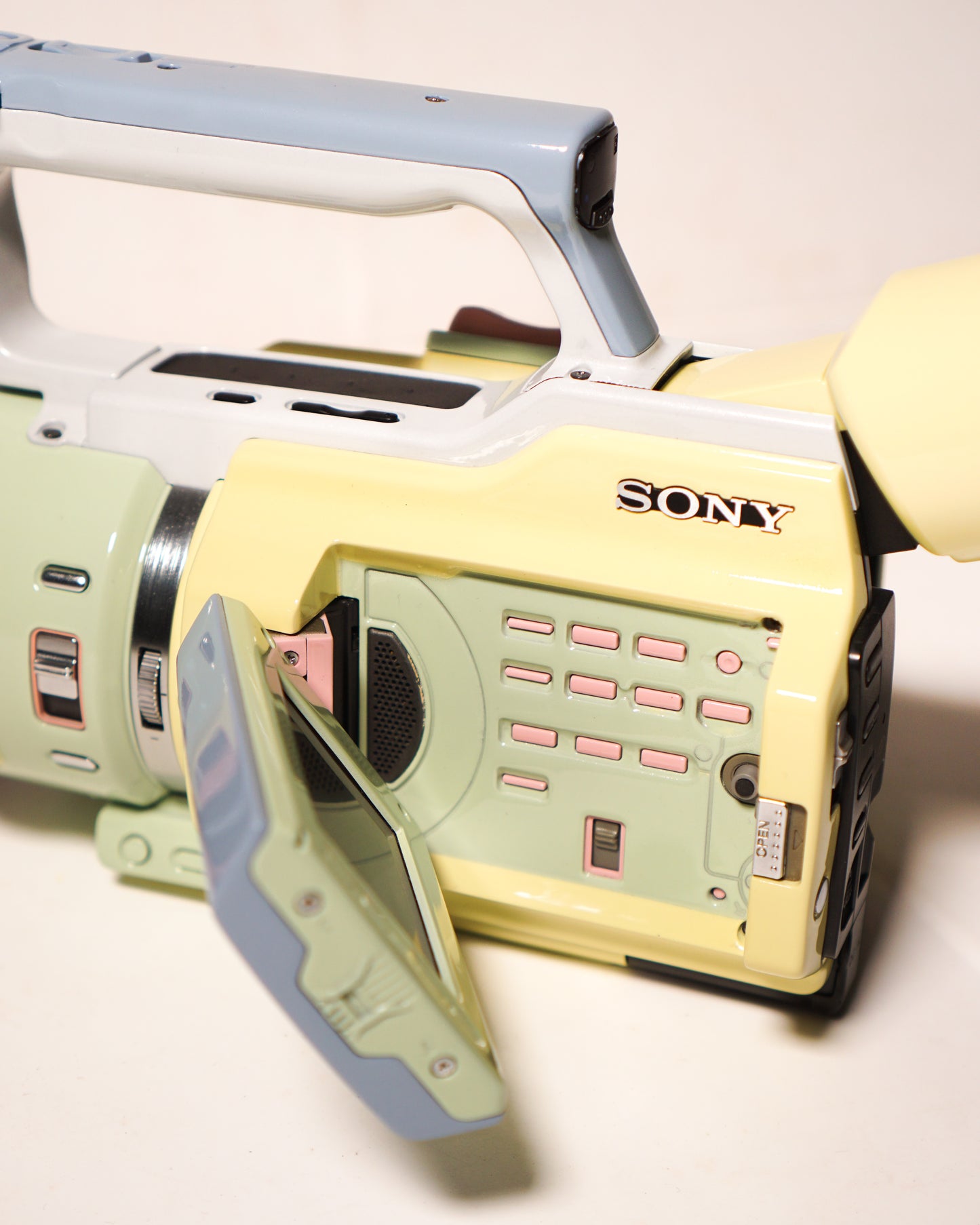 VX2100 + Custom Paintjob ( Customize )